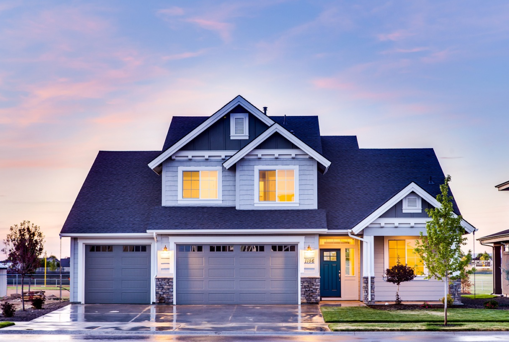 The Art of Residential Exterior Painting: Why It’s Essential for Curb Appeal The Art of Residential Exterior Painting: Why It’s Essential for Curb Appeal